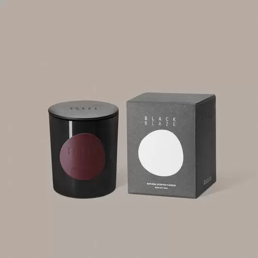 Black Blaze Scented Candle – Depaysement - Image 2