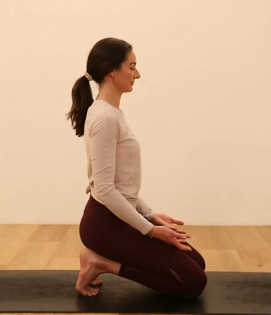 selph health studios three yoga poses to assist with digestion with movement director amy
