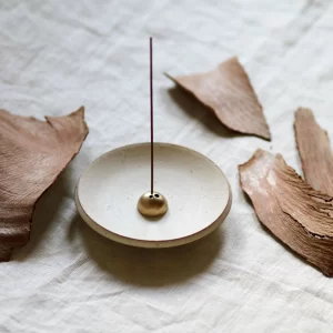 Ume White Onyx Incense Dish & Brass Dome