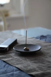 Ume Incense & Smudging Dish: Metallic Black Stoneware