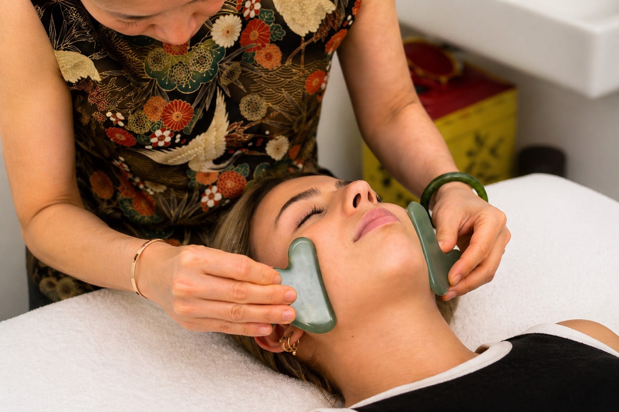 Facial acupuncture treatment at Selph